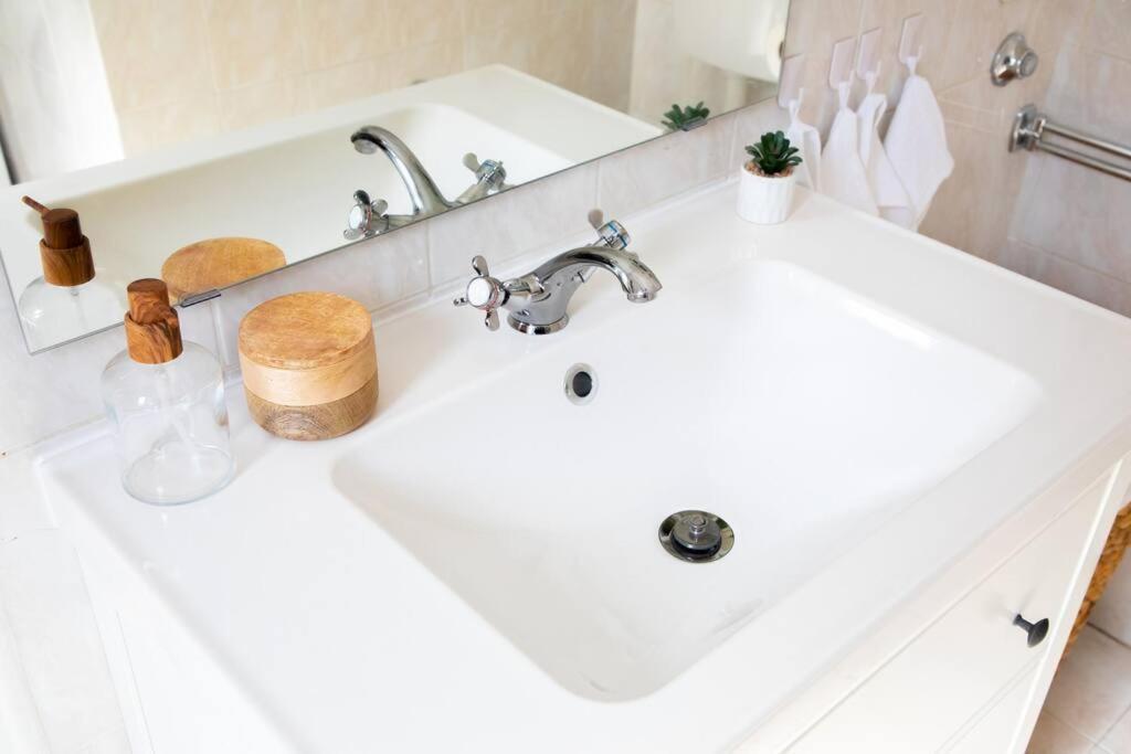 Brand New City Center Apartment Nostalgija Сплит Екстериор снимка