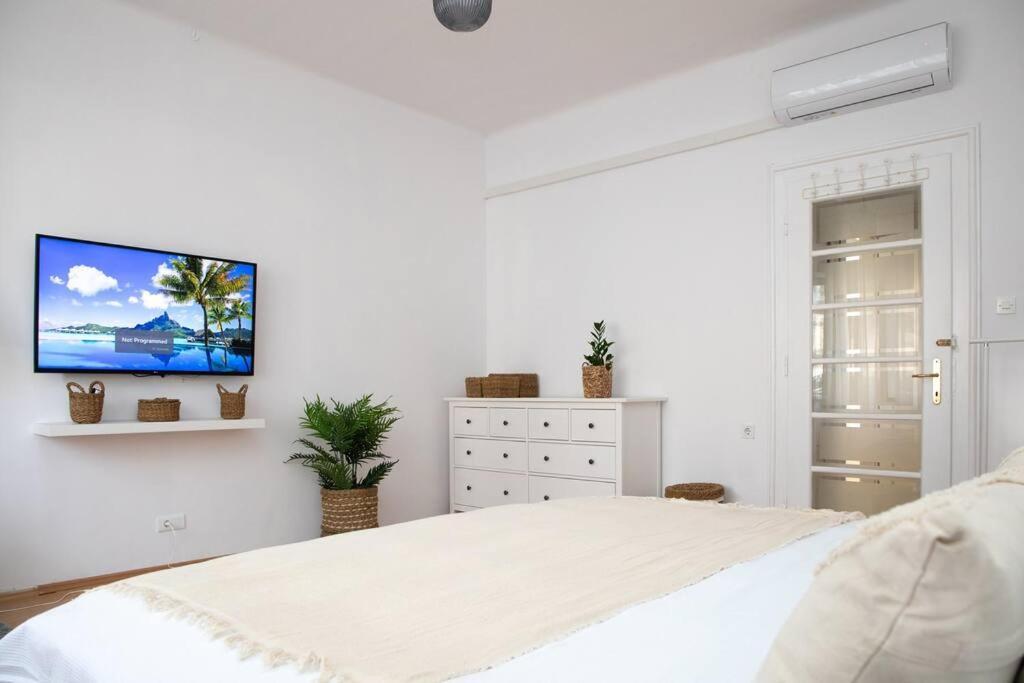 Brand New City Center Apartment Nostalgija Сплит Екстериор снимка